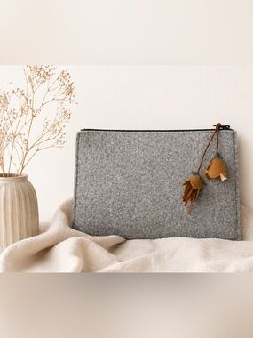 Handmade Simple Gray Felt Zip Pouch with flower  Tassel